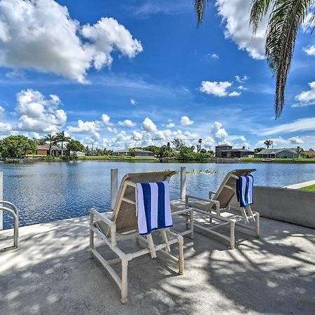 Pet-Friendly Escape With Dock And Kayaks In Cape Coral Villa Exteriör bild