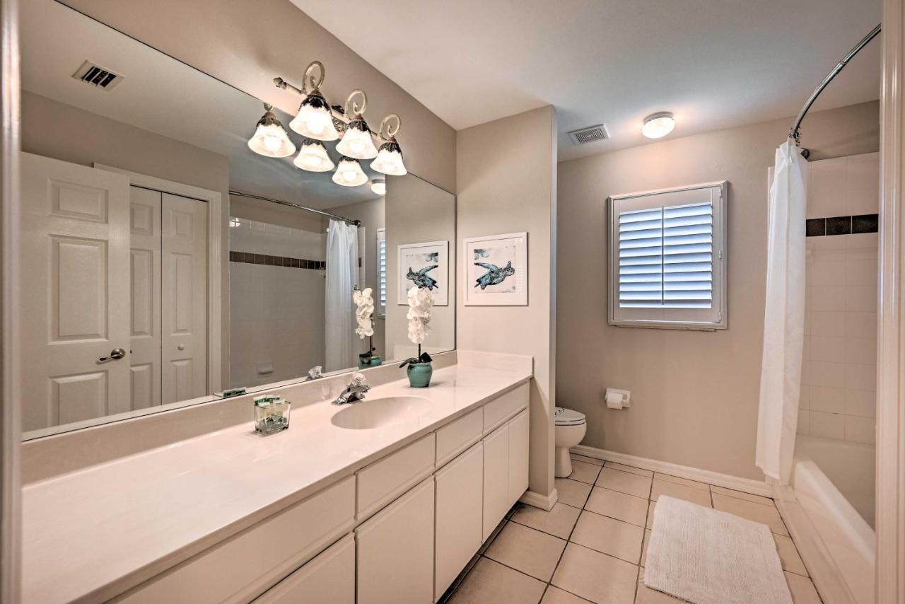 Pet-Friendly Escape With Dock And Kayaks In Cape Coral Villa Exteriör bild