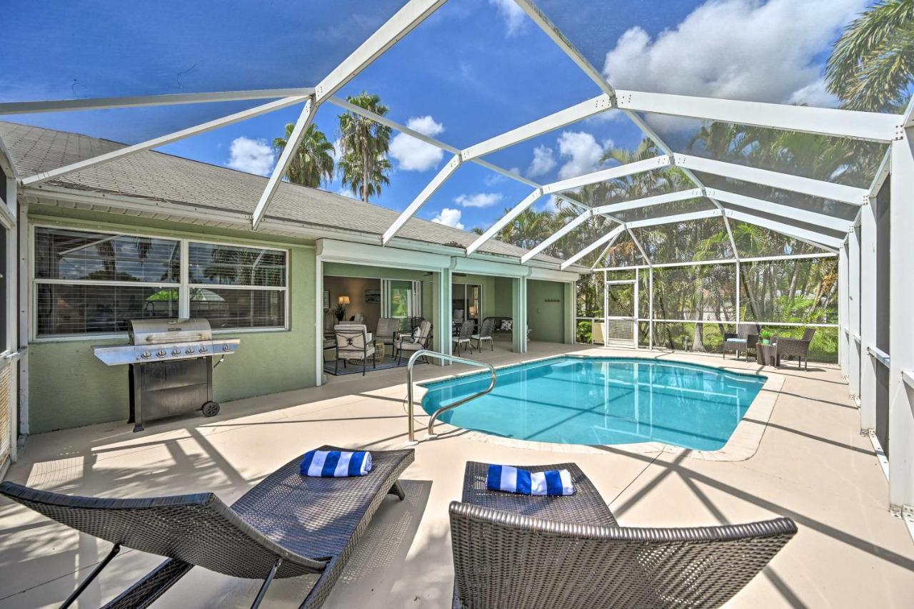 Pet-Friendly Escape With Dock And Kayaks In Cape Coral Villa Exteriör bild